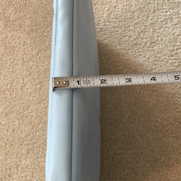 Primark Computer Padded Case In Light Blue With Flowers / Like New - Picture 7 of 17